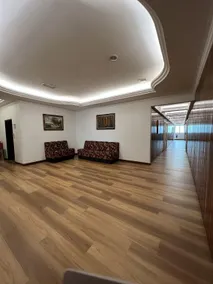 D Eastern Hotel - Image 5