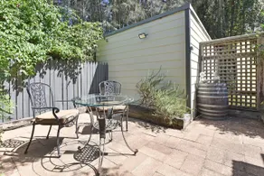Olive Grove 1 Studio with Wifi in Central Vineyard Area - Image 3