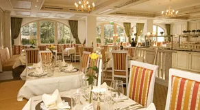 Hotel Alpen Residence - Image 2