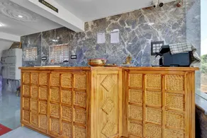 OYO Flagship Hotel Ashoka Grand - Image 5