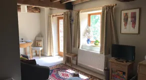 Woodmill Farm Apartment - Image 2