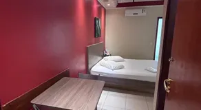 Alpha Motel - Image 4
