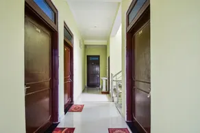 OYO 65508 The Indraj House - Image 3