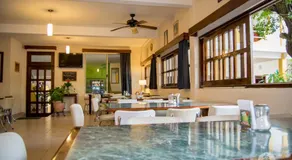 Hotel Cosmos - Image 3