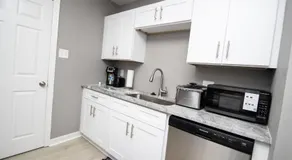 Home Sweet Home Bungalow - Image 5