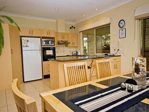 Searenity Holiday Accommodation - Image 3