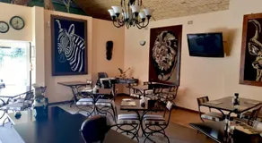 Ipe Tombe Guest Lodge - Midrand - Image 5