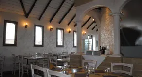 Luxar room - Image 3