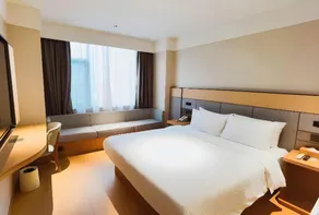 JI Hotel Xiamen Mingfa Square - Image 2