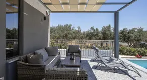 Villa Me - With Private Pool - Image 5