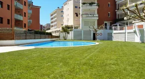 Naiss Garden Apartment - Image 3