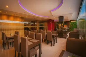Viva Hotel Kediri, Azana Hotels Collection - Image 3