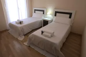 Apartment-Eigenes Badezimmer - Image 2