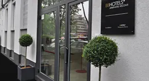 BB Hotels Aparthotel Visconti - Image 3