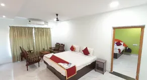 Hotel Rajeswari International - Image 2