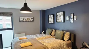 Centrally located apartment in Duke Street- free parking- two bathrooms - Image 2