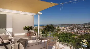 Uefio - Luxury Suites - Image 3