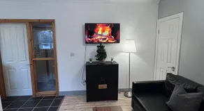 Modern Apartment good distance from Dublin City and Airport 4people - Image 5