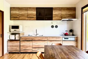 Paradise 229 - Riverside Loft in Japan's Garlic Capital - Image 3