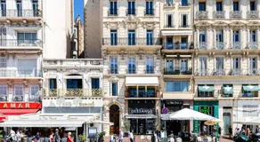 Au cœur du Vieux Port - Le quai bourgeois - Image 4