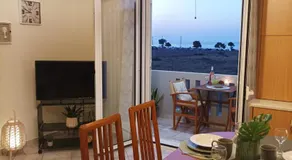 Seaview Apartment - Image 4