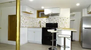 Cozy 1 Bed Apt in Randolph - Image 2
