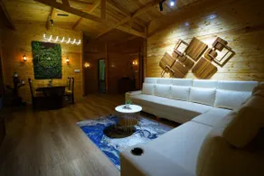 La Cabana, The Wooden Cottage - Image 2