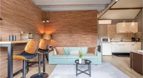 Shed 100 - Image 4