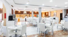Chatur Playa Real Resort - Image 4
