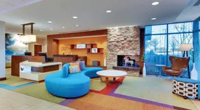 Fairfield Inn & Suites by Marriott Dunn I-95 - Image 4
