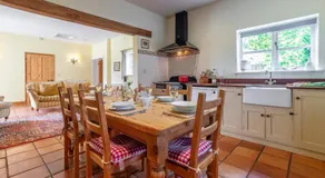 Stable Cottage - Image 4