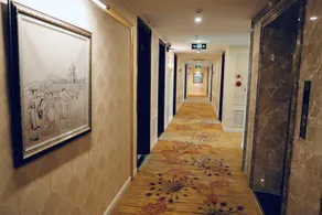 CD Hotel - Image 5