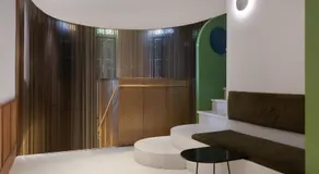 Listen to the 19th century German castle hotel - Image 5