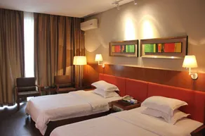 Century City Badminton Club Hotel - Image 2