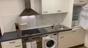 FELIX LIVING 1, Zentrale 2-Personen-Wohnung, Ideal für Business & Paare, Parkplatz - Image 2