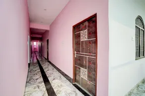Hotel O by OYO Star Valley Hotel and Lawn - Image 4