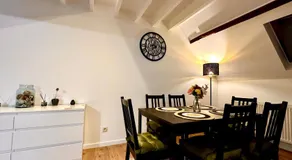 Luxury Suites Centrum by Rikas Hotels - Image 2
