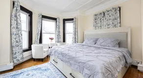 Nightingale Boston Hideaway - Image 2