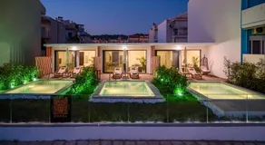Villa Dorra Coast Suites - Image 4