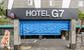 G7 Hotel - Image 4
