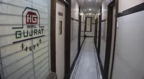 Hotel Gujrat - Image 4