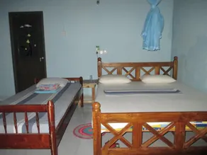 Village Garden Inn - Image 2