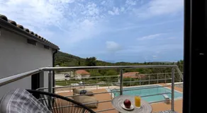 Phos & Physis Luxury Villa - Image 5