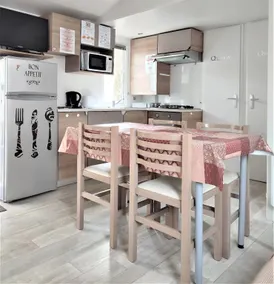 Campsite Mobile Home - 3 Beds - Family Pools - Image 5