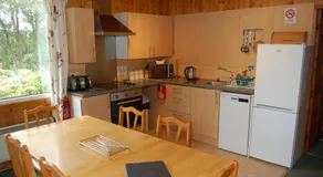 Woodland Chestnut Lodge - Image 2