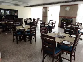 Hotel Bhanwar Singh Palace - Image 5