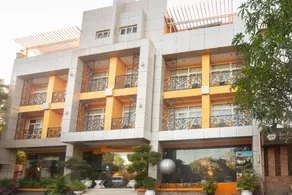 OYO 159 San Remigio Pensionne Suites - Image 5