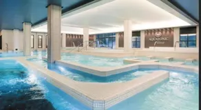 appartement Disneyland Paris face de la gare RER val d'Europe/navette gratuite - Image 3