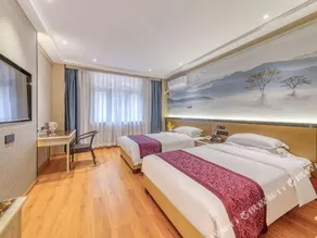 Topfort Hotel - Image 5