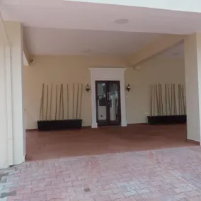 RightGate Hotel - Image 4